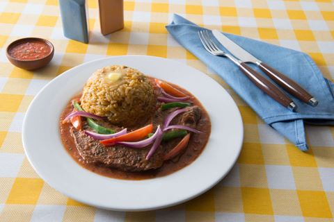 Bistec Encebollado